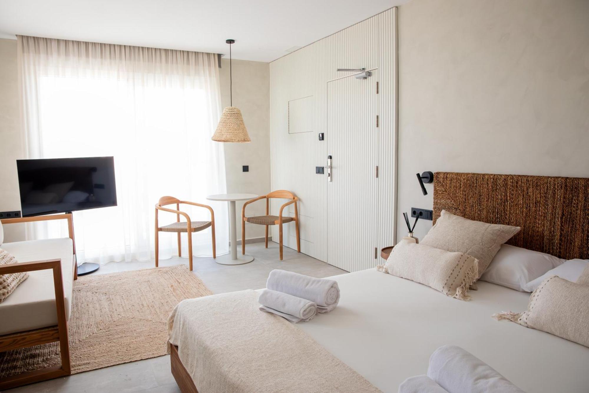 Apartamentos Top Secret Prestige Es Pujols - Formentera Vacaciones Luaran gambar